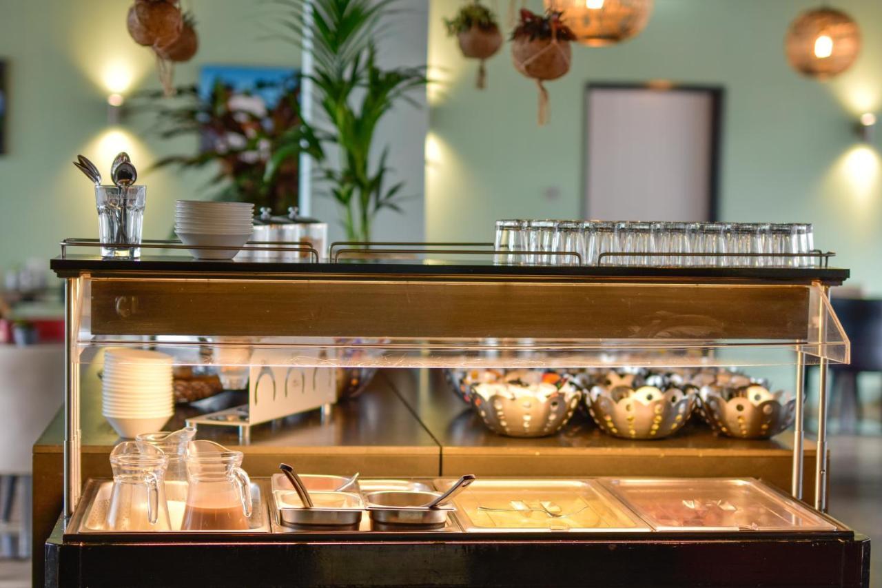 Hotel Restaurant Anno Nu Oostkapelle Esterno foto