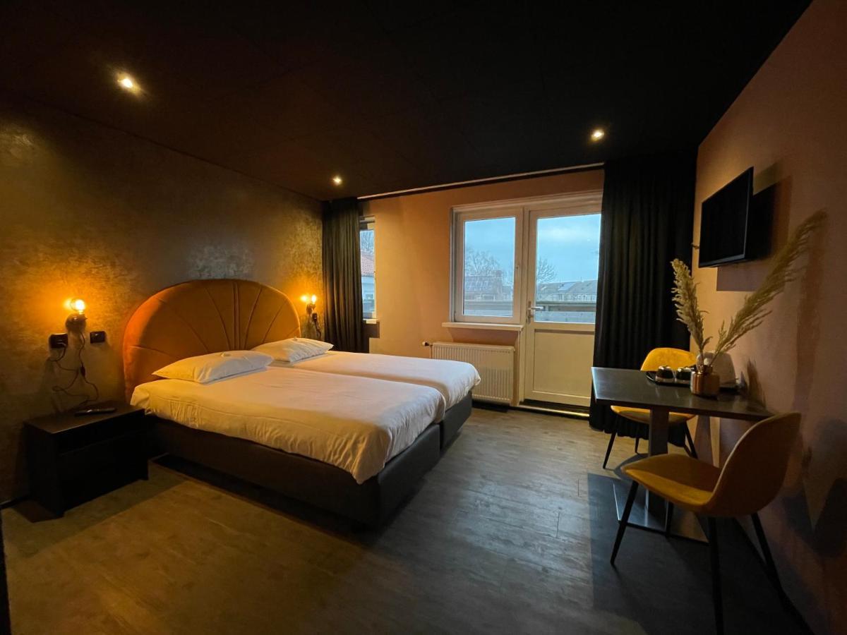 Hotel Restaurant Anno Nu Oostkapelle Esterno foto